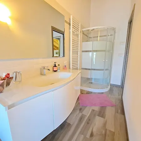 Apartment Immobillario - Da Melissa Vercana